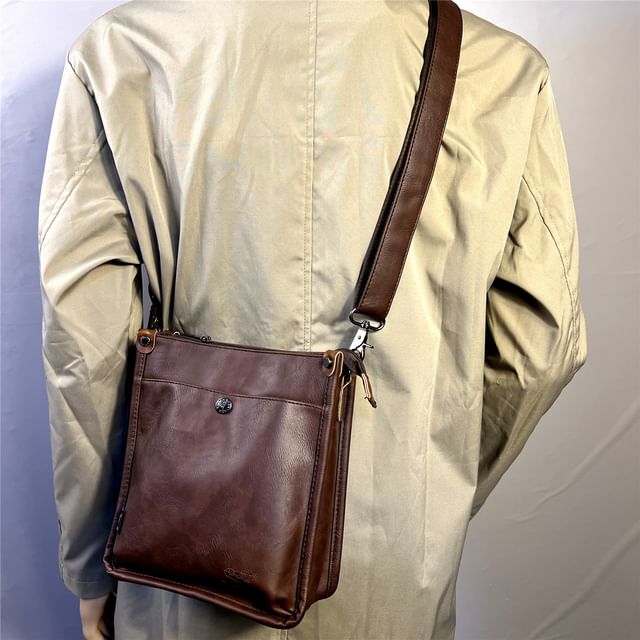 BagBuzz-Faux Leather Plain Crossbody Bag