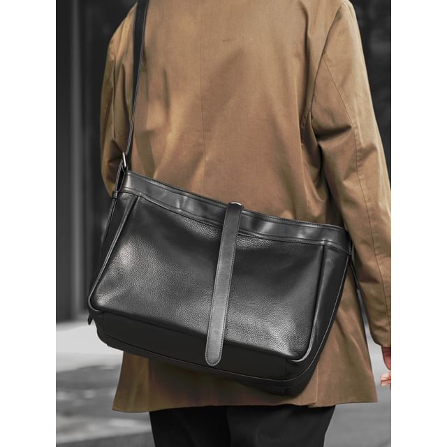 BagBuzz-Plain Genuine Leather Crossbody Bag