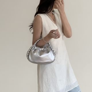 Basaran-Braided Handle Crossbody Bag