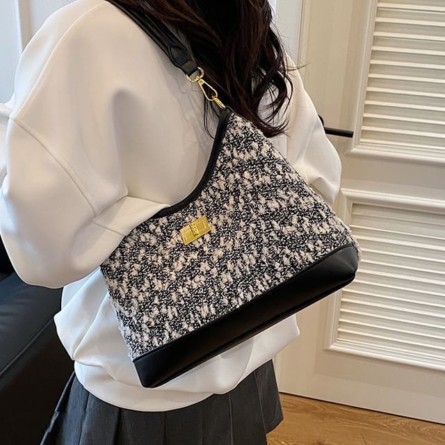 Basaran-Buckled Panel Tweed Crossbody Shoulder Bag