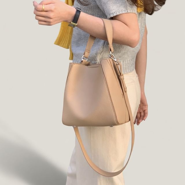 Basaran-Panel Top Handle Crossbody Bucket Bag