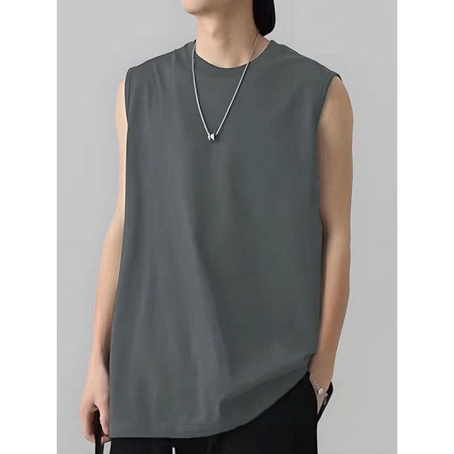 Bay Go Mall-Crew Neck Plain Tank Top