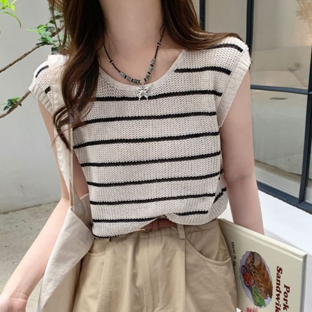 Beaustreet-Cap-Sleeve Round Neck Striped Knit Top