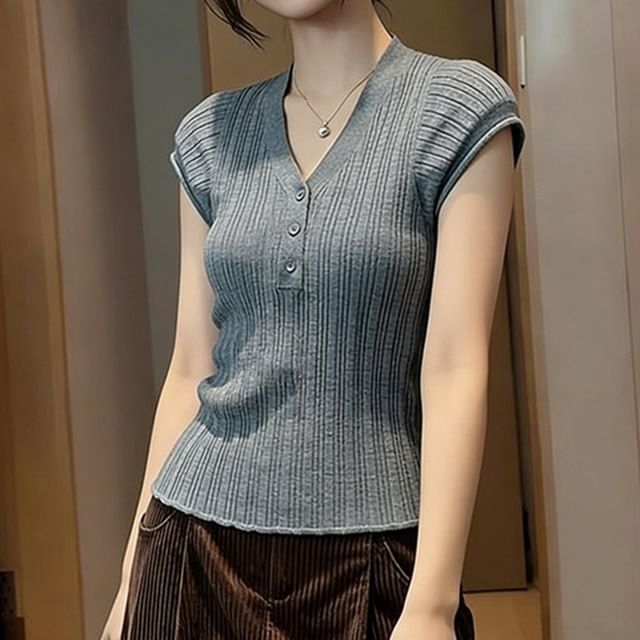 Beaustreet-Short-Sleeve V-Neck Henley Plain Knit Top
