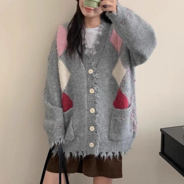 Beaustreet-V-Neck Argyle Distressed Cardigan