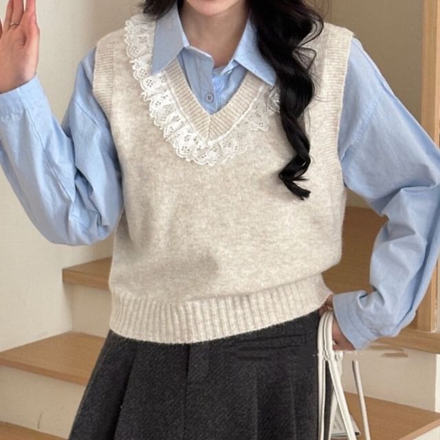 Beaustreet-V-Neck Lace Trim Sweater Vest