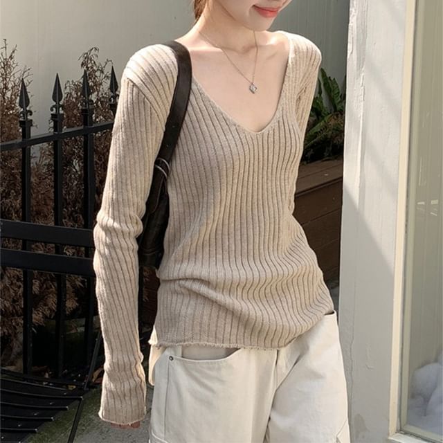 Beem-Long-Sleeve V-Neck Plain Knit Top