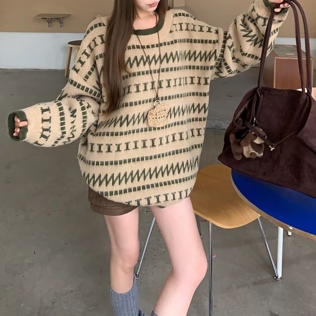 Beem-Round Neck Patterned Sweater