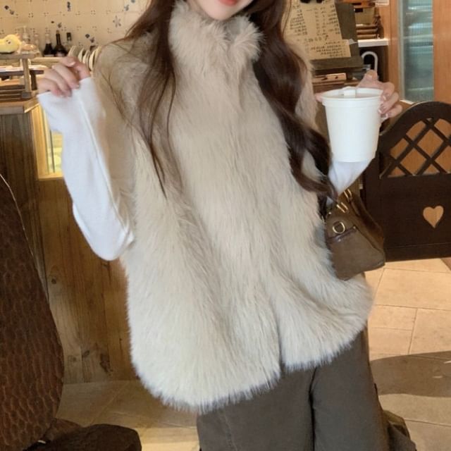 Beem-Stand Collar Plain Fluffy Vest