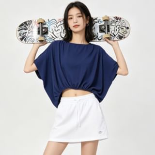 BERAN STUDIO-Elbow-Sleeve Round Neck Plain Ruched Top