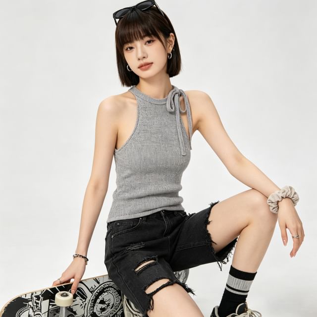 BERAN STUDIO-Halter Neck Plain Crop Knit Top
