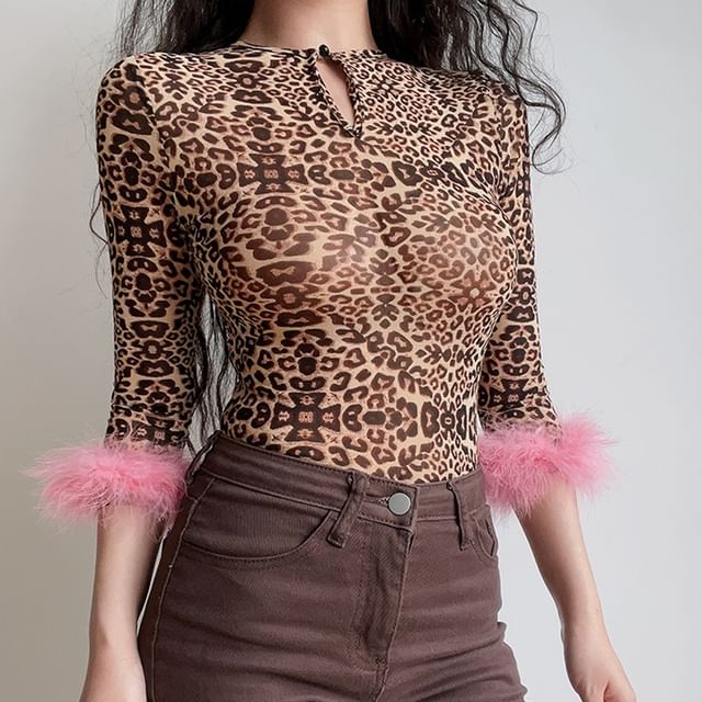 BERAN STUDIO-Long-Sleeve Fluffy-Cuff Leopard Print Keyhole Bodysuit Top