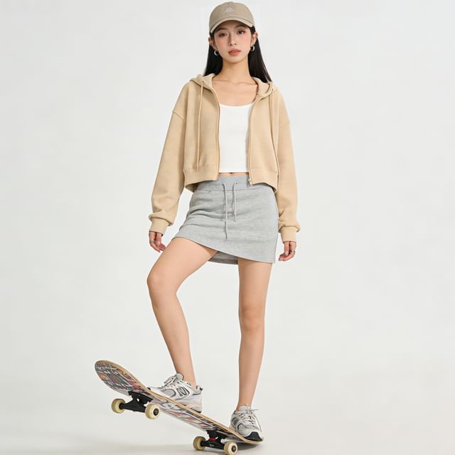 BERAN STUDIO-Plain Crop Zip-Up Hoodie