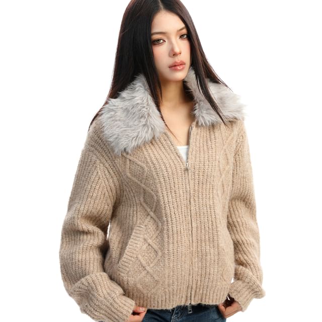 Berrytrix-Fluffy Collar Zip-Up Cable Knit Cardigan