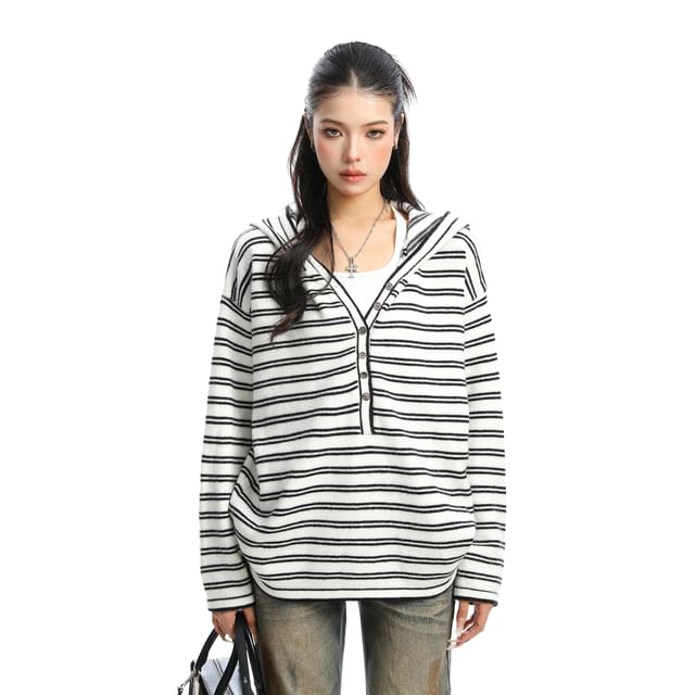 Berrytrix-Long-Sleeve Hooded Striped Tee