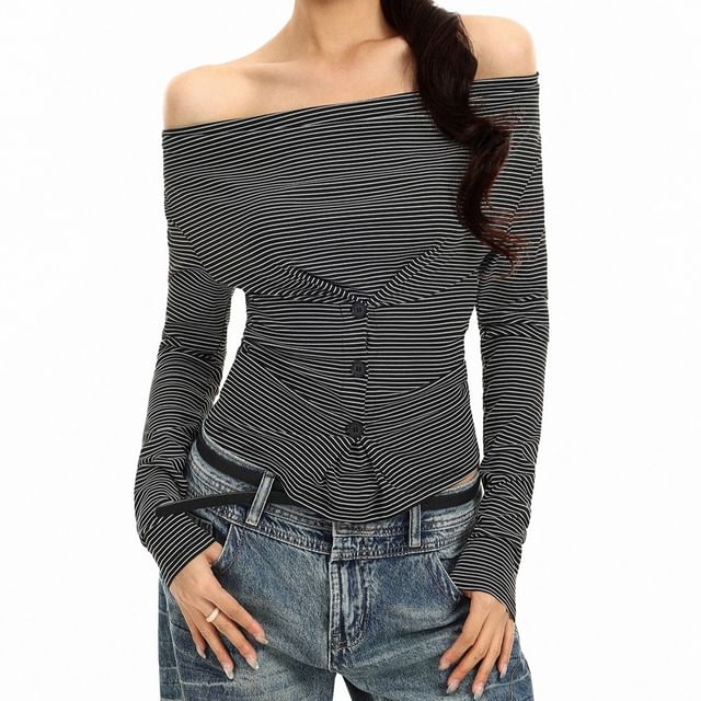 Berrytrix-Long-Sleeve Off-Shoulder Button Accent Ruched Top