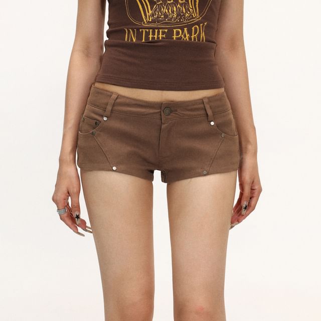 Berrytrix-Low Rise Plain Studded Denim Shorts