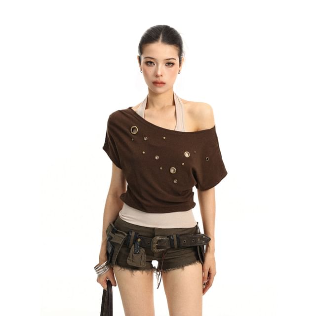 Berrytrix-Mock Two-Piece Short-Sleeve Halter Neck Off-Shoulder Two Tone Grommet Crop T-Shirt