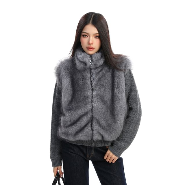 Berrytrix-Stand Collar Mock Two Piece Fluffy Zip Jacket