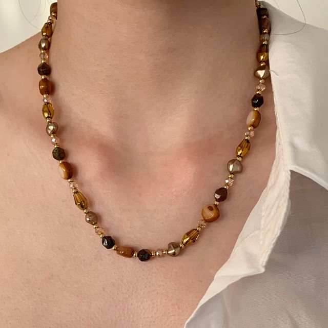 Betsuno-Beaded Necklace