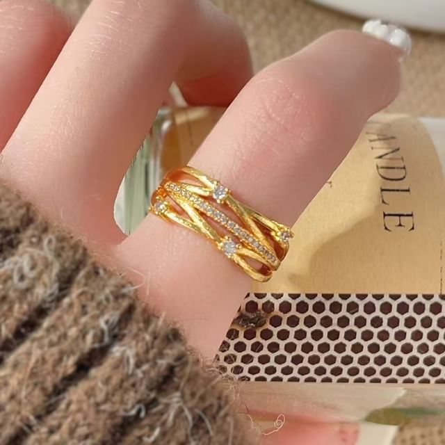 Betsuno-CZ Layered Ring