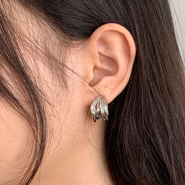 Betsuno-Layered Hoop Earring