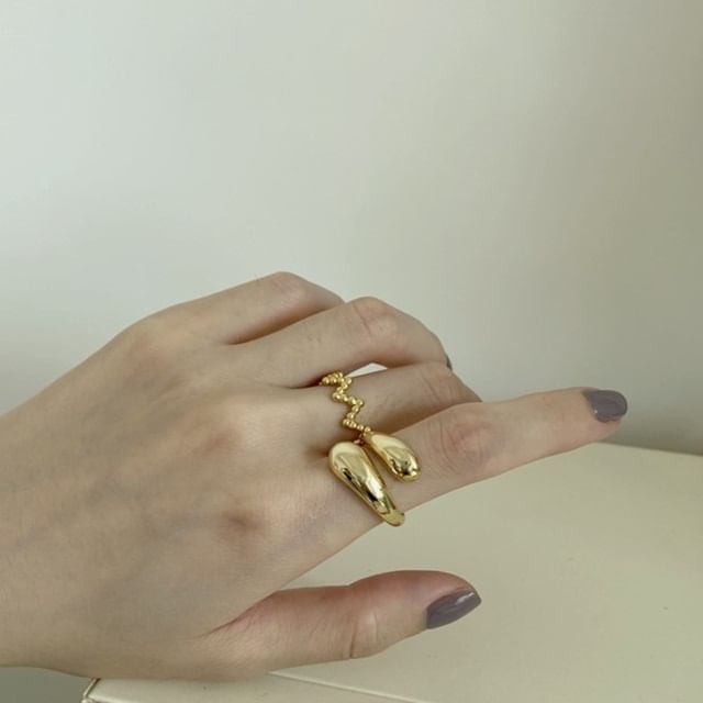Betsuno-Metal Open Ring