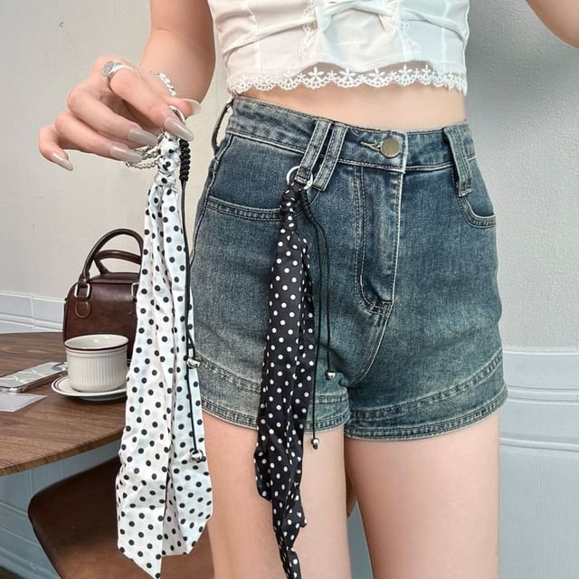 Betsuno-Polka Dot Scarf Pants Charm