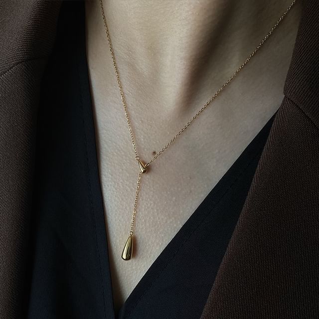 Betsuno-Tear Drop Necklace