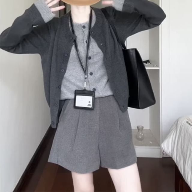 Bigfol-Round Neck Two Tone Mock Two-Piece Cardigan