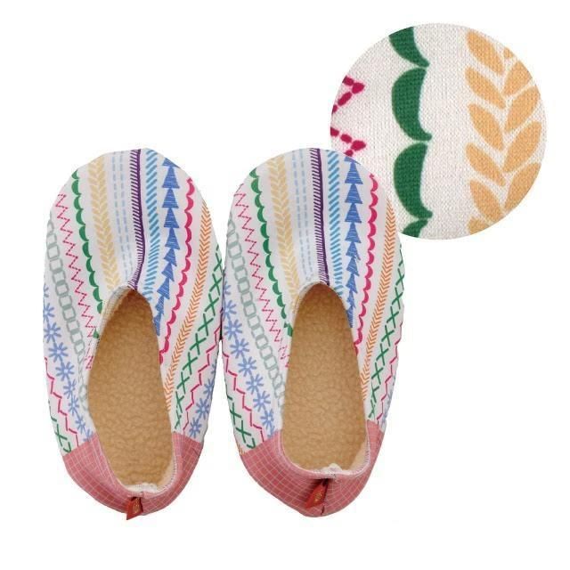 BISQUE-Muffle Slipper Socks Embroidery