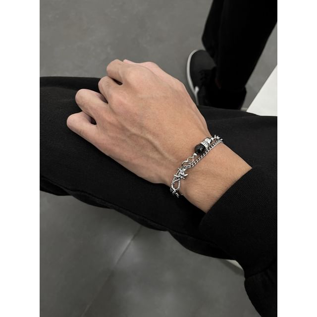 Black Degree-Agate Bead Thorn Layered Alloy Bracelet