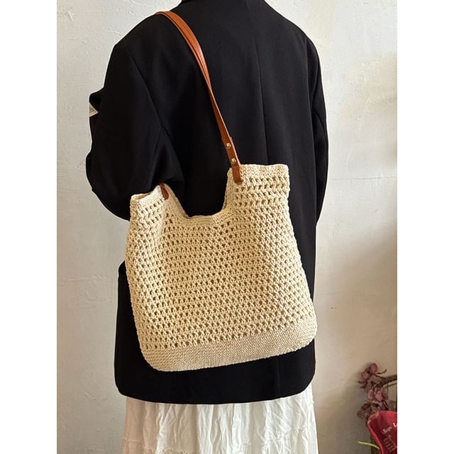 Bolso-Perforated Tote Bag