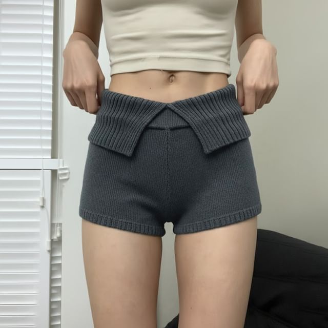 BrickBlack-High Waist Plain Knit Hot Pants