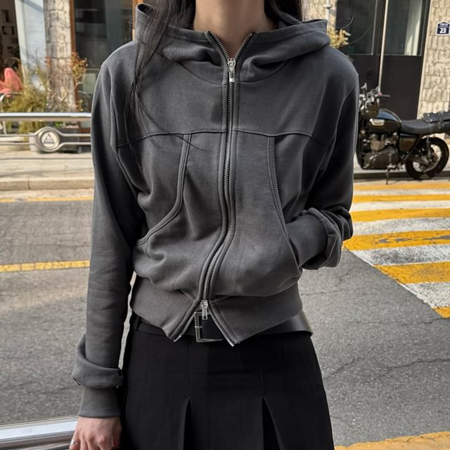BrickBlack-Plain Zip Hoodie