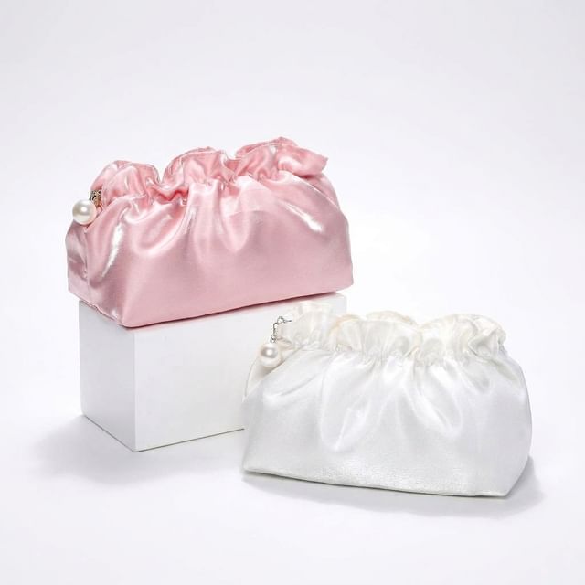 Buttermilk-Shirred Fabric Makeup Bag