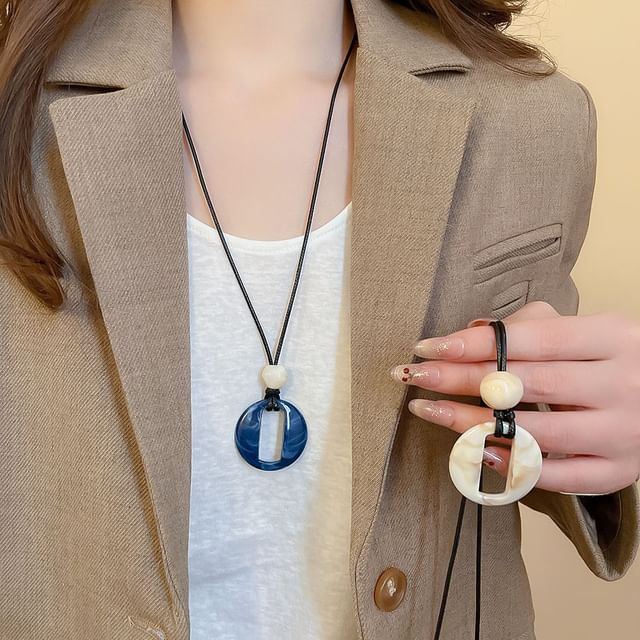 Calafa-Acrylic Hoop Necklace