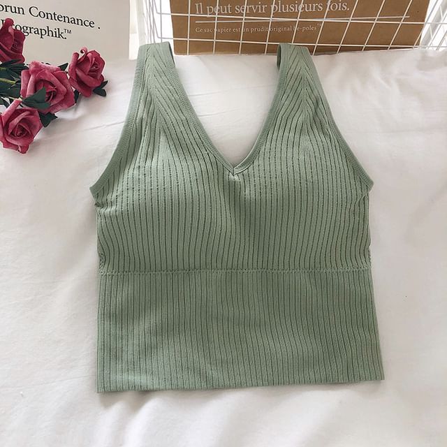 camikiss-V-Neck Plain Ribbed Padded Tank Top