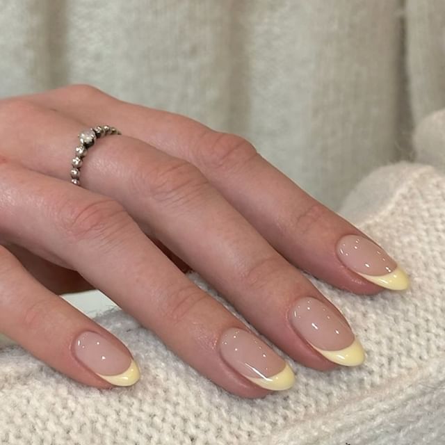 Candyvina-French Tip Almond Press On Nail