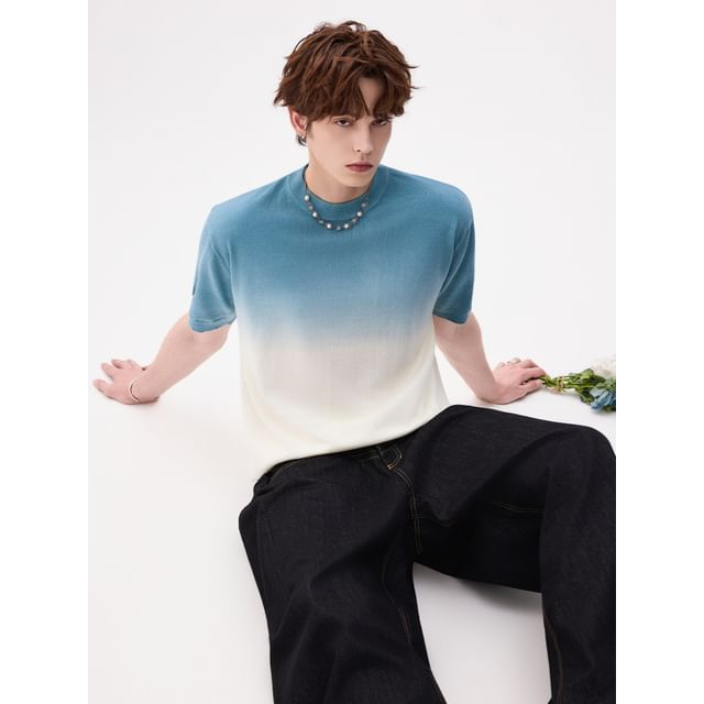 CHIC ERRO-Short-Sleeve Crew Neck Gradient Knit Top