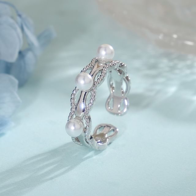 Chimerro-Faux Pearl Beaded Ring