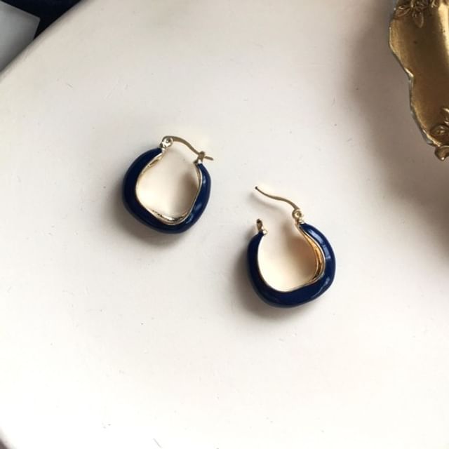 Chimerro-Glazed Leverback Earring