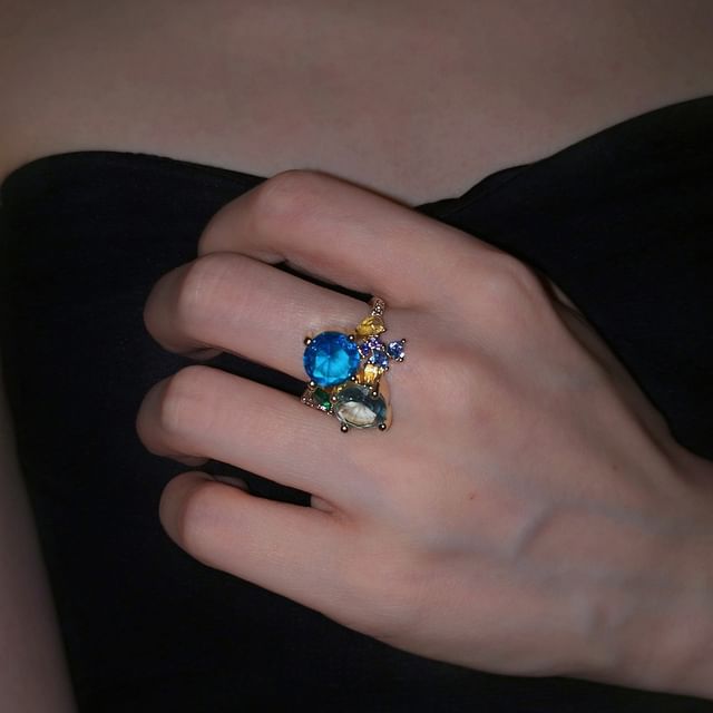 Chimerro-Rhinestone Cluster Open Ring