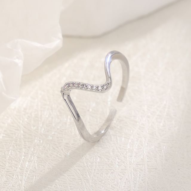Chimerro-Rhinestone Ring