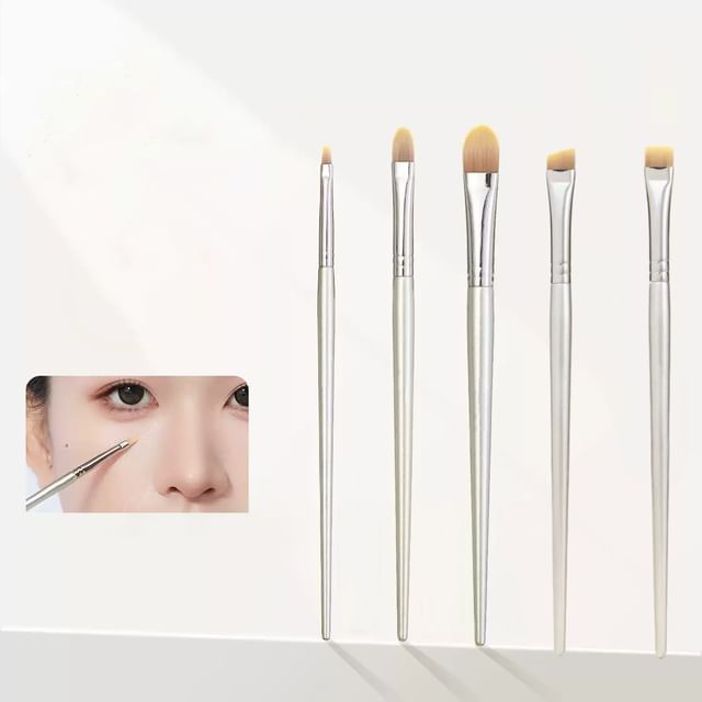 Choyu-Crescent Eyeliner Brush Concealer Brush Various Designs