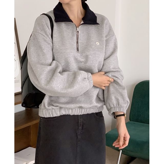 Chubby Girl-Two-Tone Half-Zip Sweatshirt