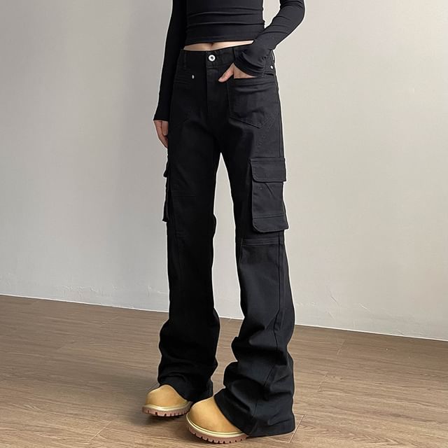 Chuoku-High Waist Plain Flared Cargo Jeans