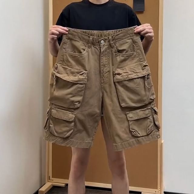Chuoku-Mid Rise Plain Cargo Shorts