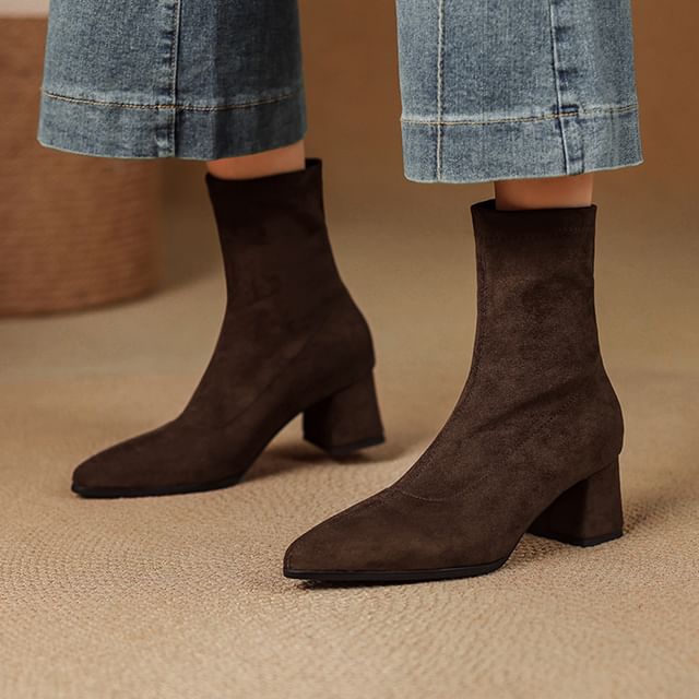 Cinnabelle-Pointed Chunky Heel Short Boots