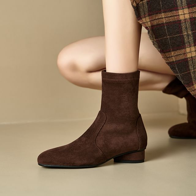 Cinnabelle-Round Toe Low Heel Short Boots
